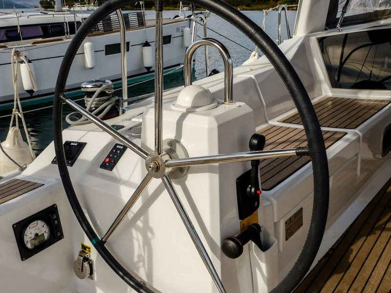 foto Oceanis 41.1 11