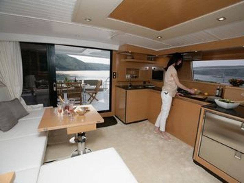 Farquhar, Interior image