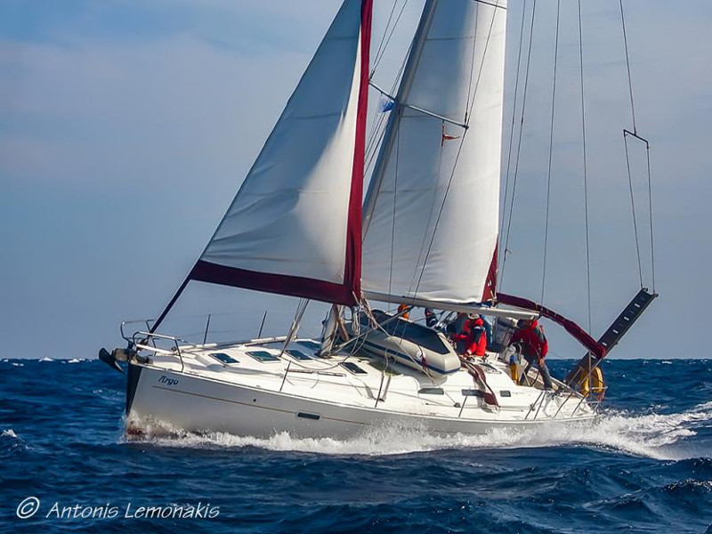 Oceanis 393 Clipper “Argo“, Syros