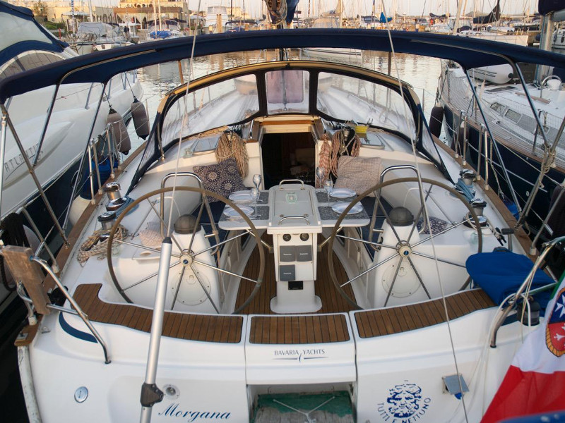 Bavaria 44