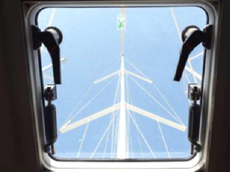 صور Dufour 410 Grand Large 15