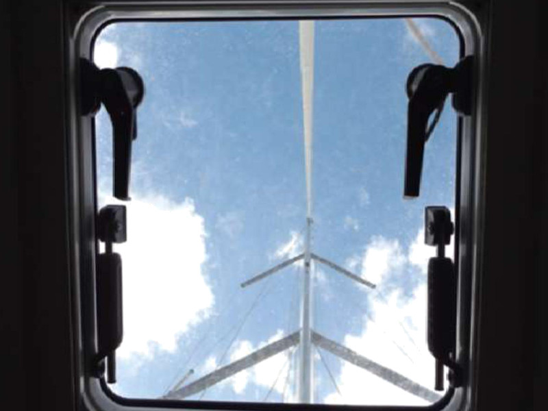 Foto Dufour 410 Grand Large 17