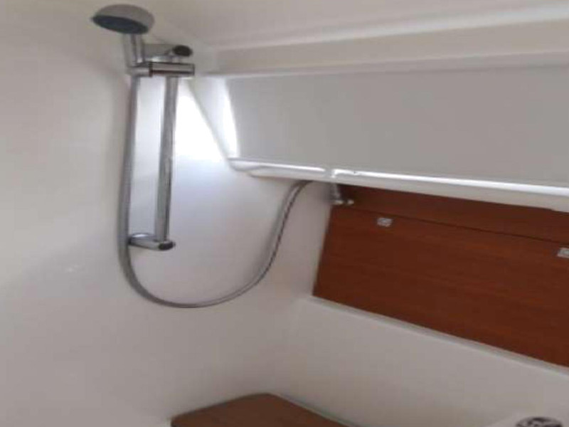 Foto Dufour 410 Grand Large 19