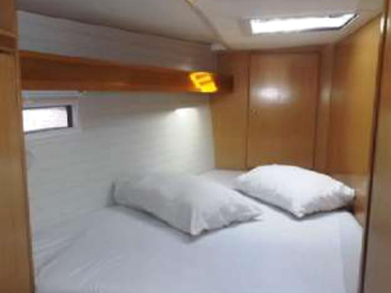 foto Bavaria Cruiser 45 11