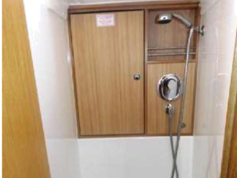 foto Bavaria Cruiser 45 13