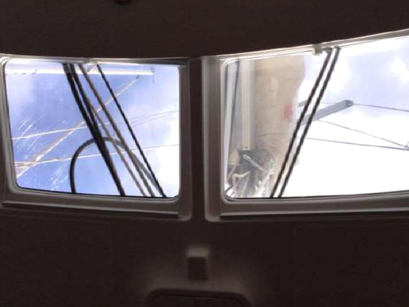 صور Oceanis 40 18