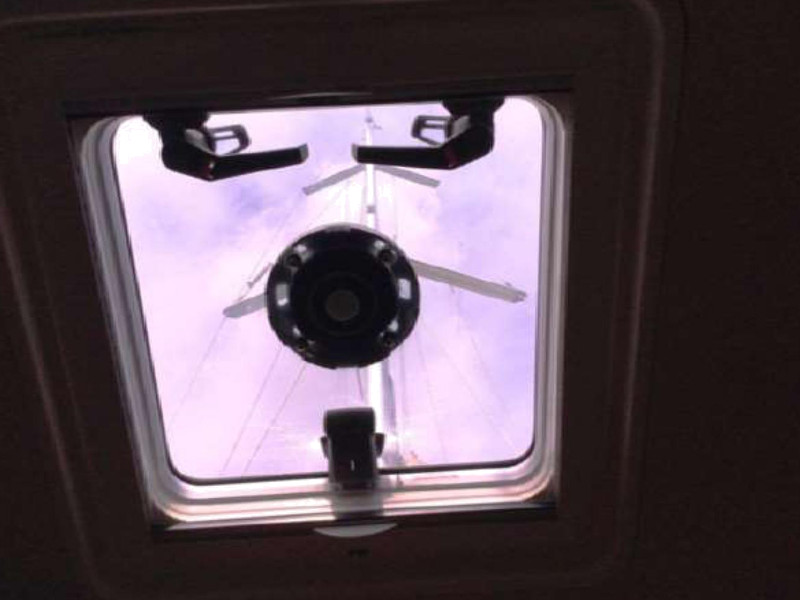 صور Oceanis 40 23