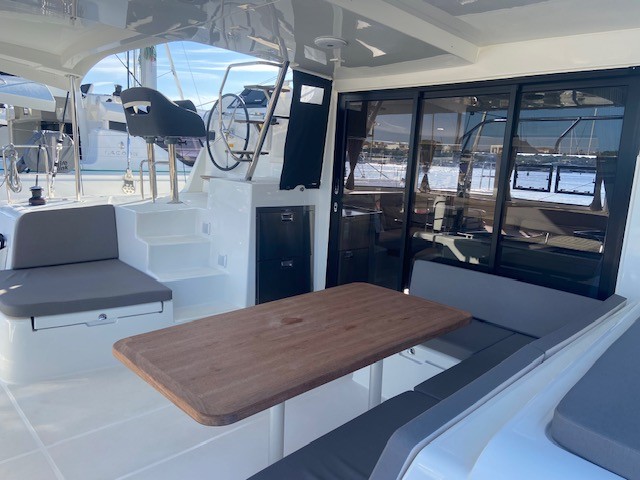 Yacht image 4