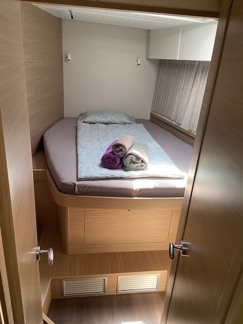 Yacht image 13