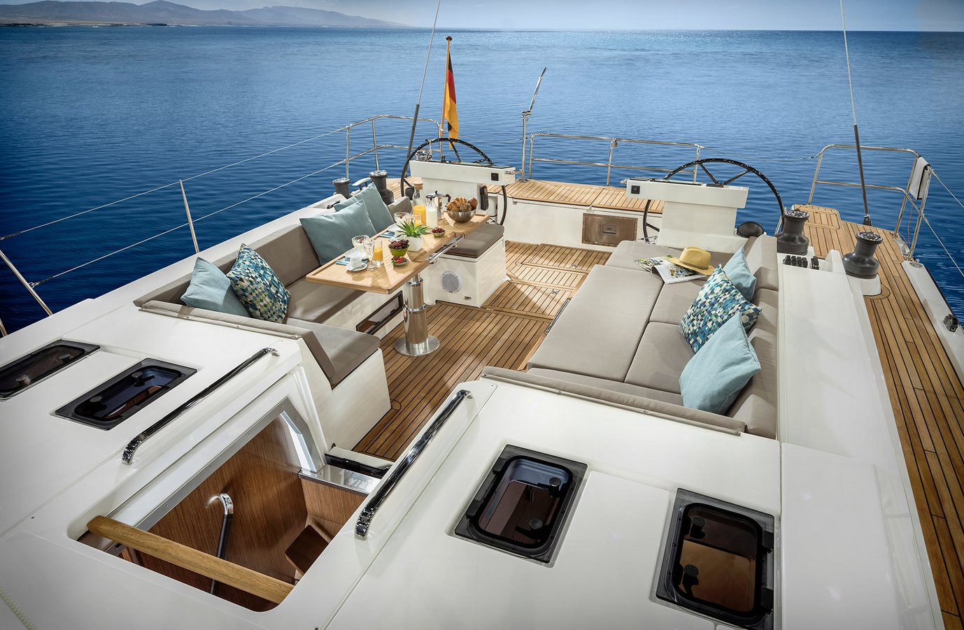 Yacht image 3
