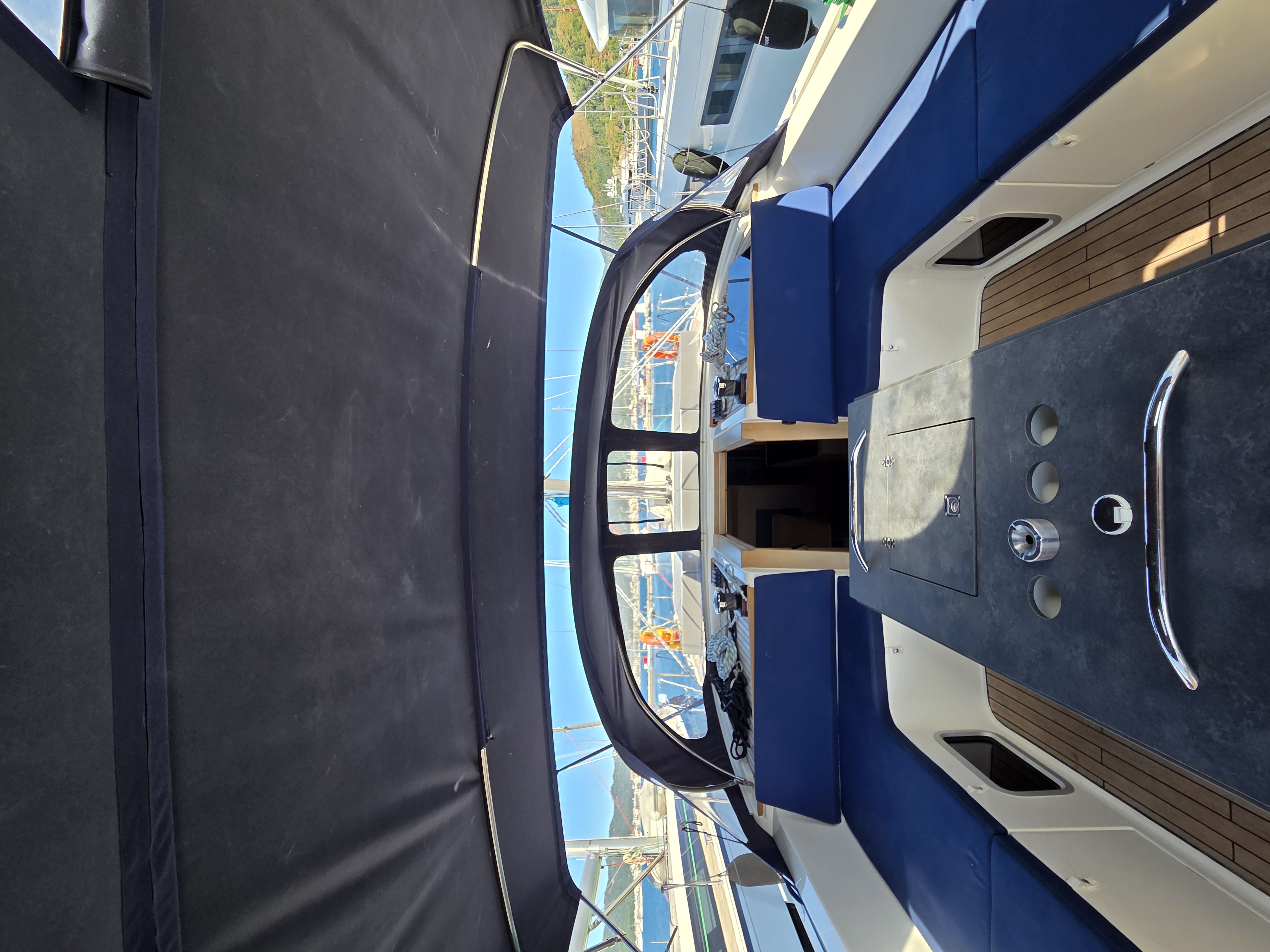 Yacht image 31