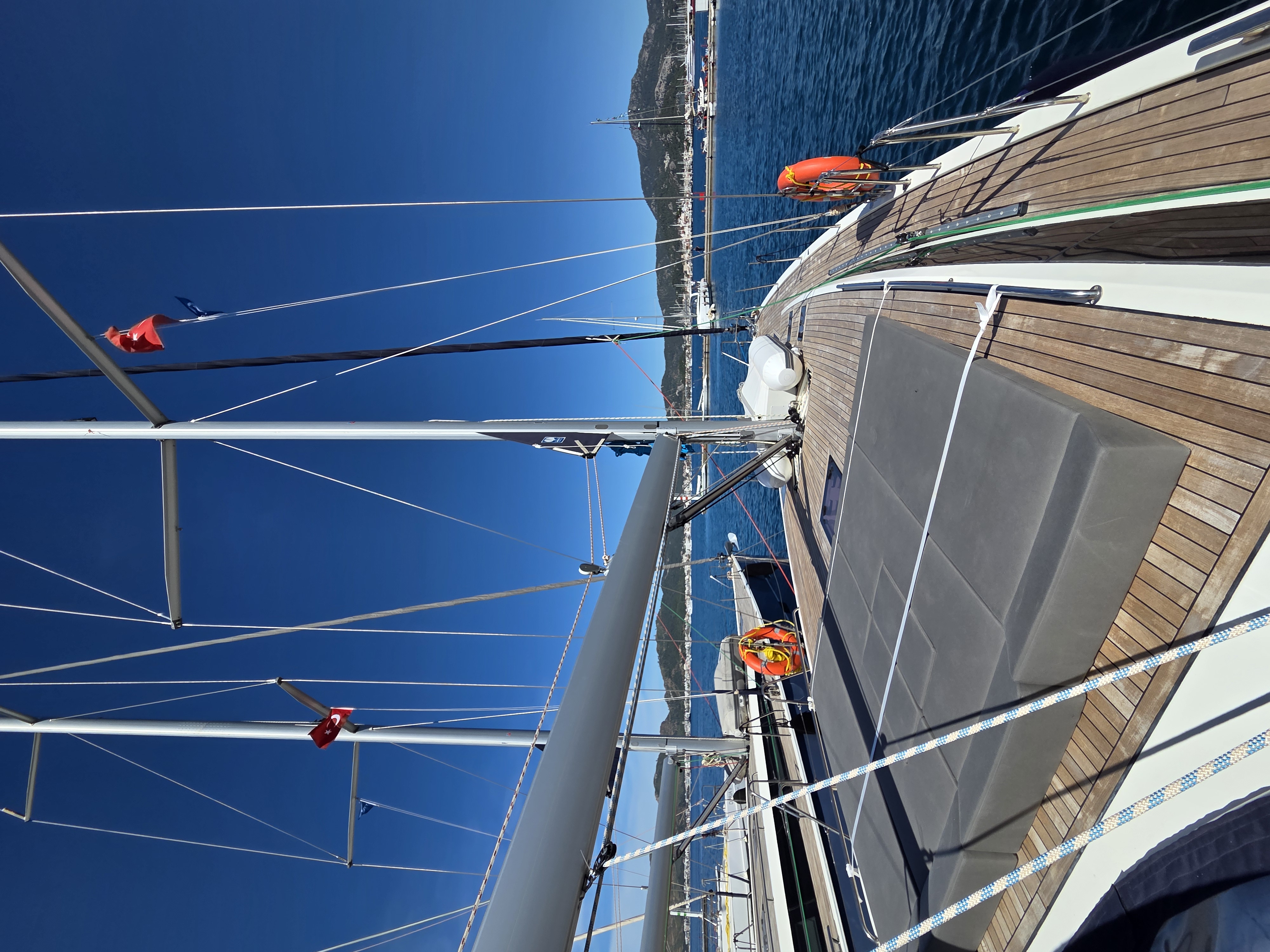 Yacht image 29