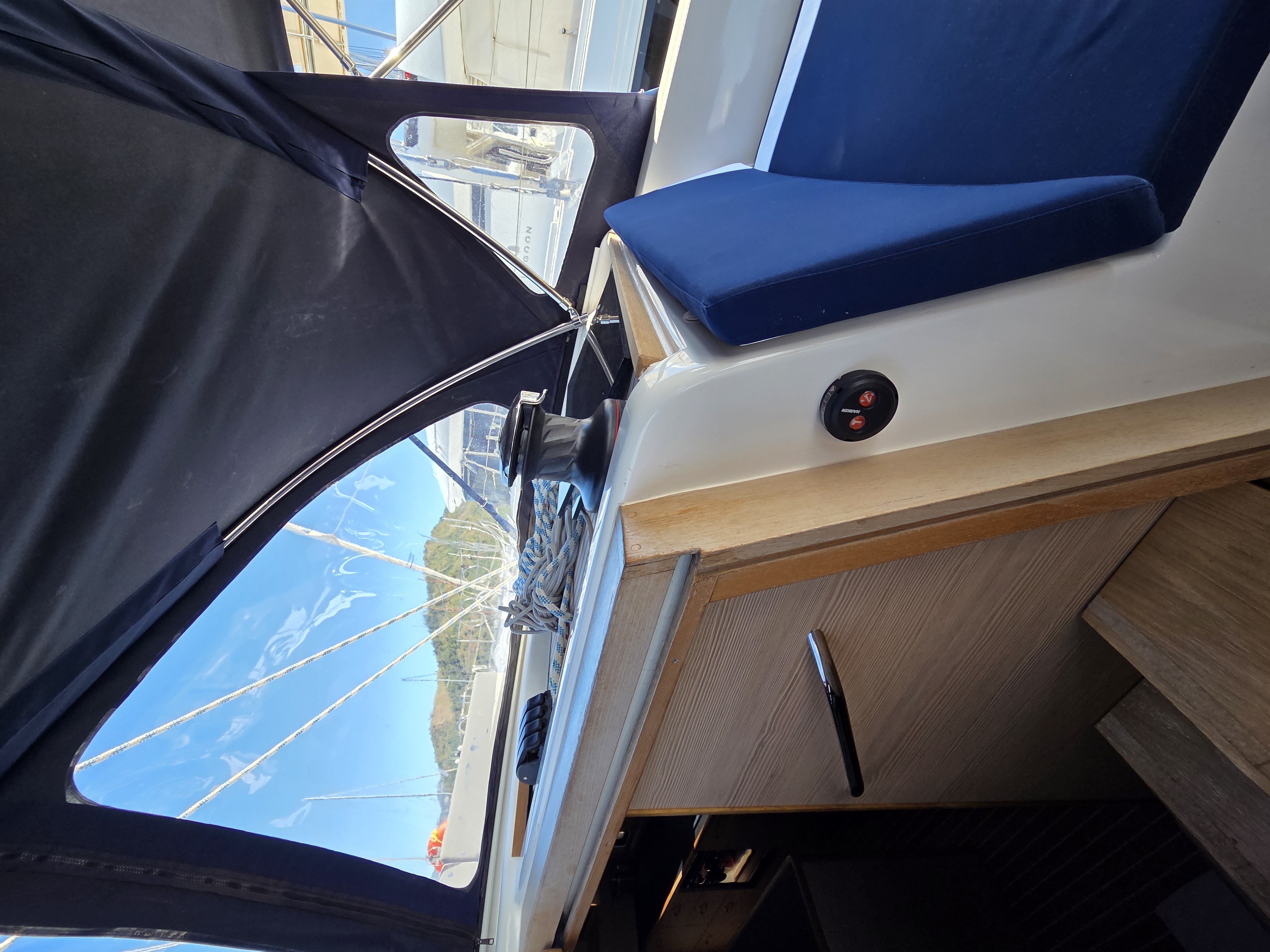 Yacht image 13