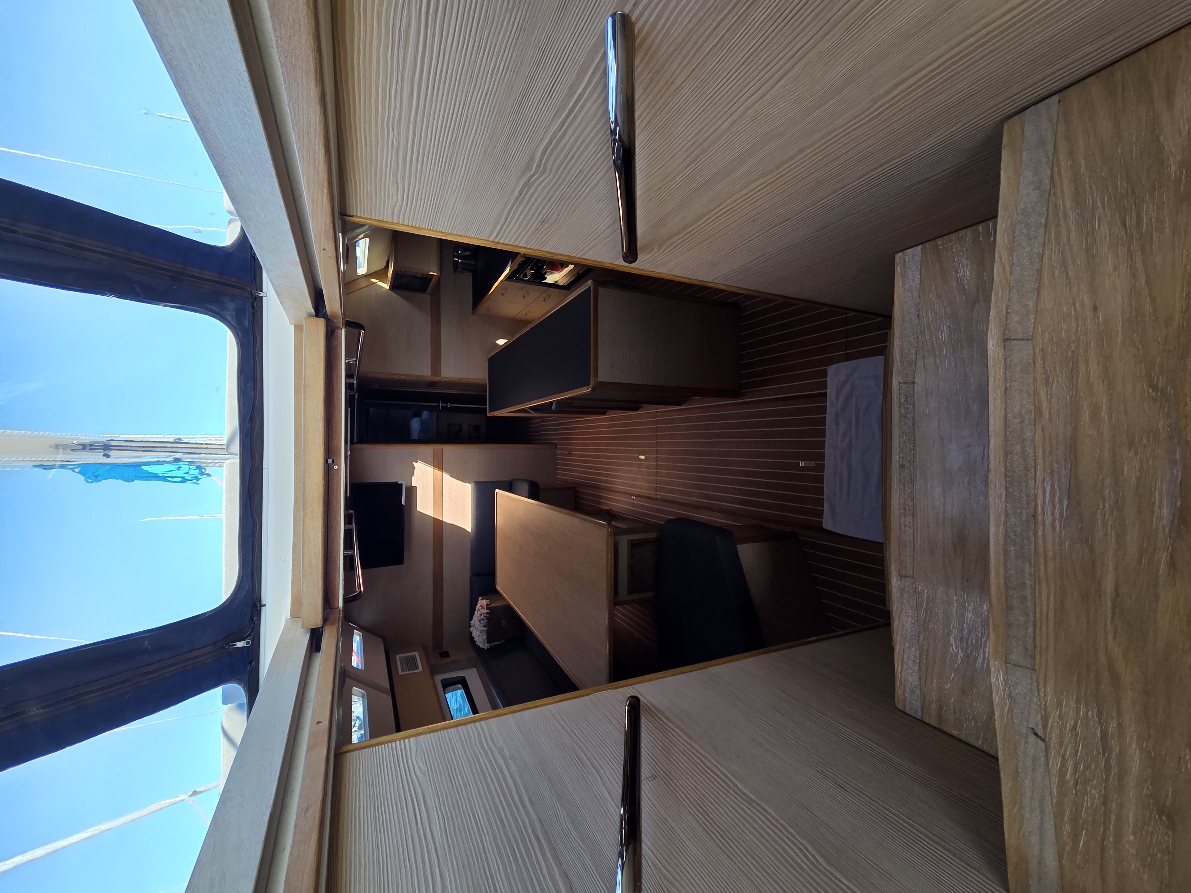 Yacht image 32