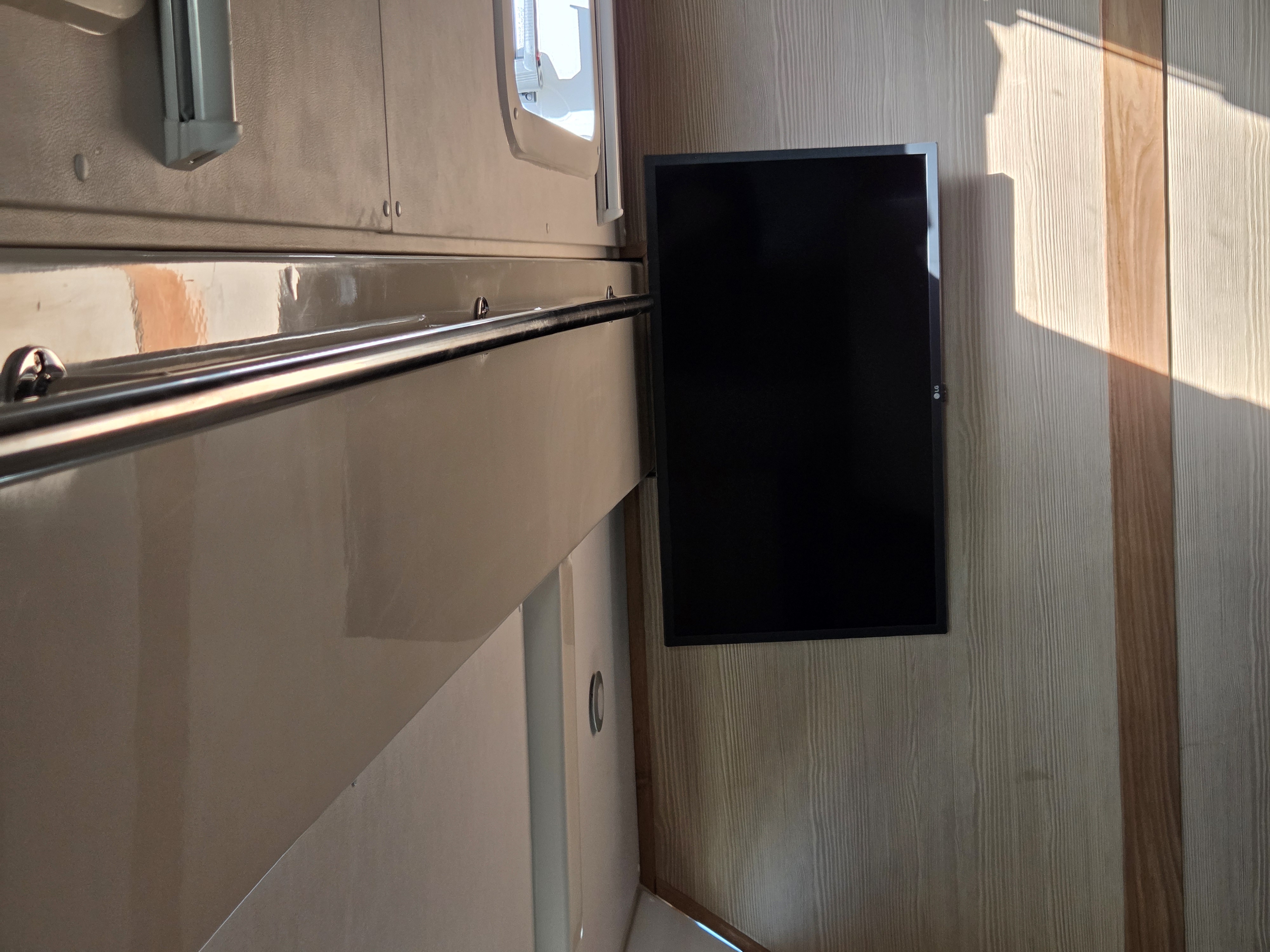 Yacht image 7