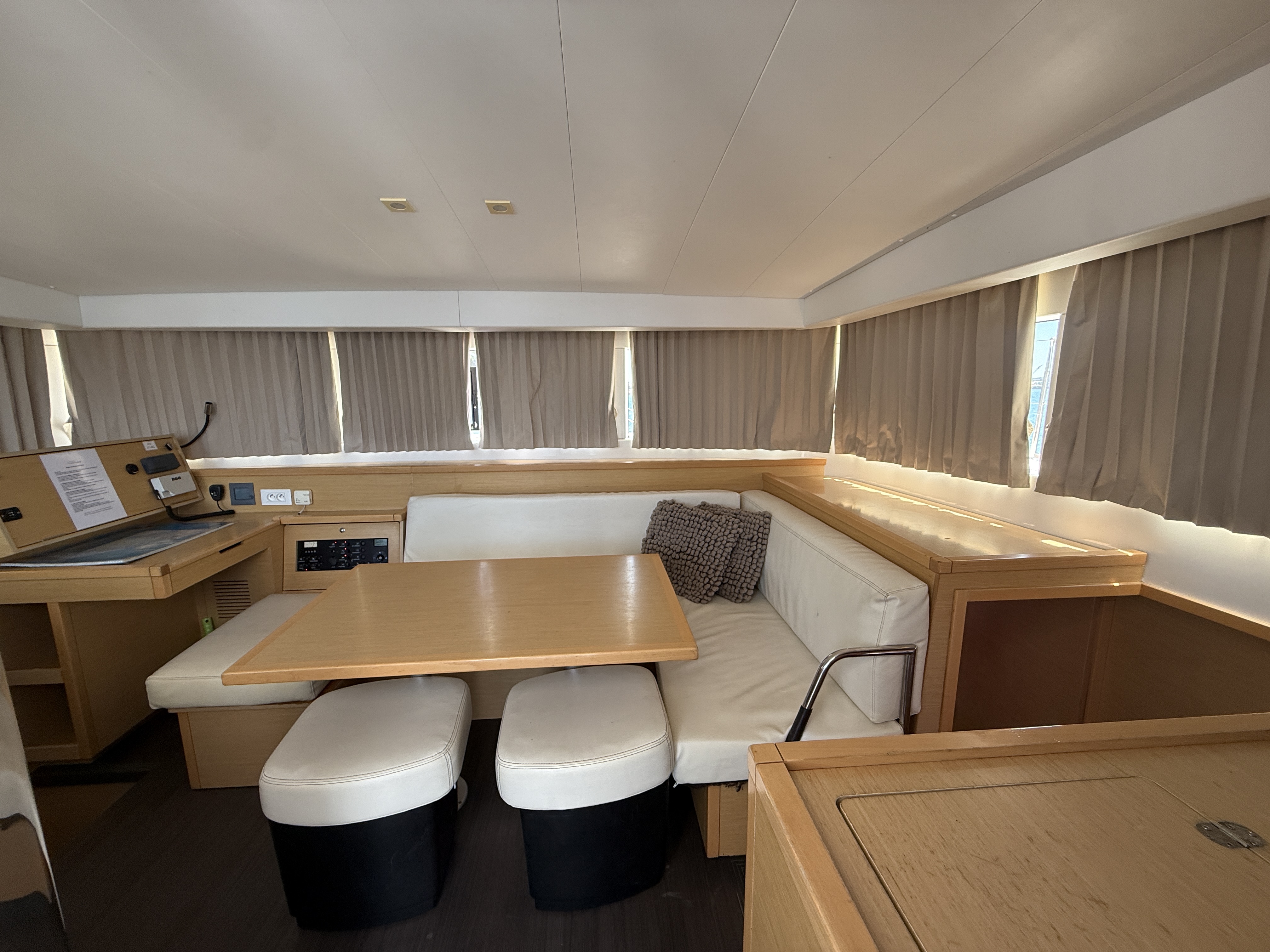 Yacht image 3