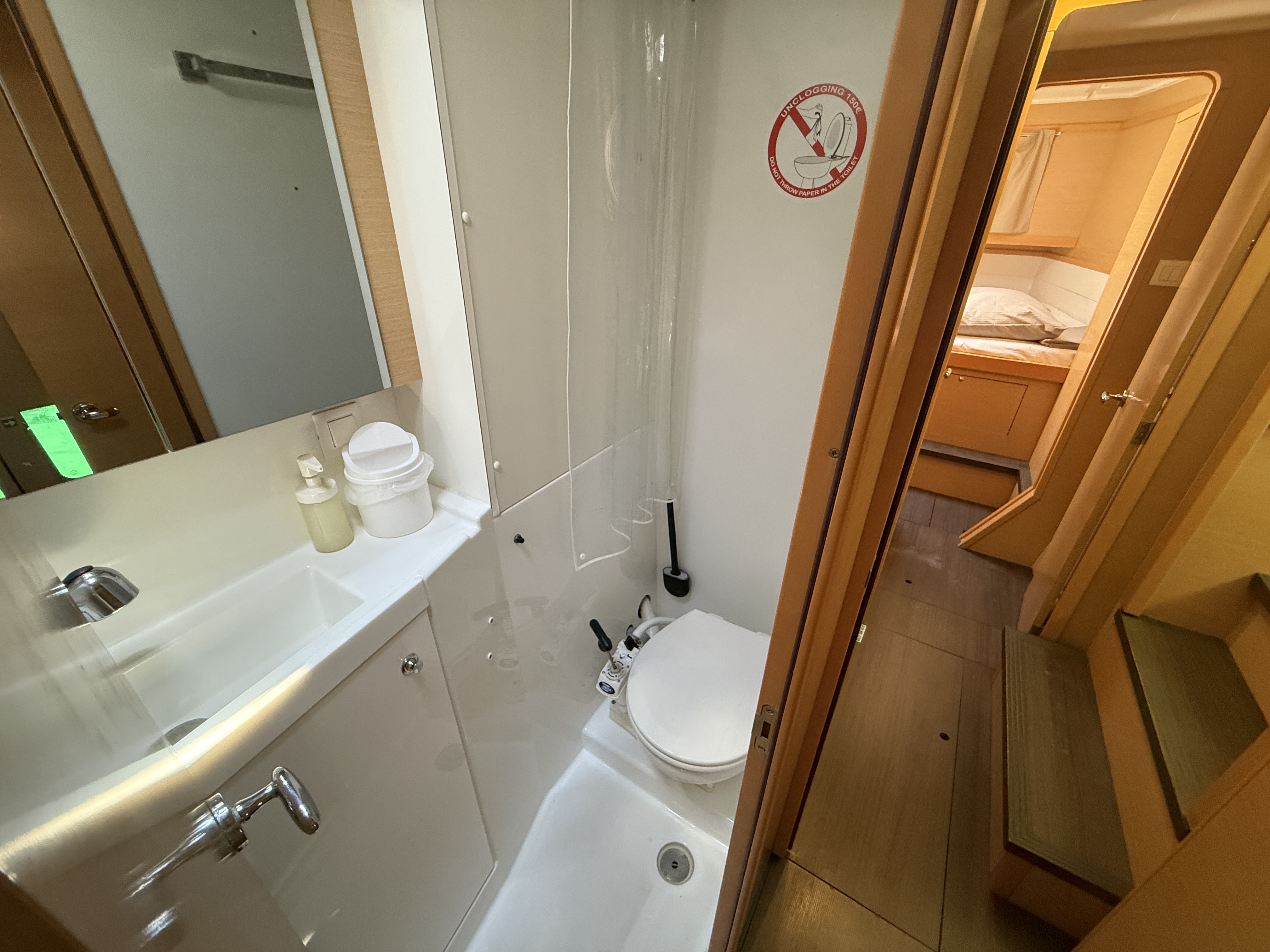 Yacht image 5