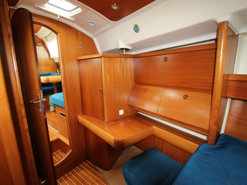 صور Sun Odyssey 40DS 17