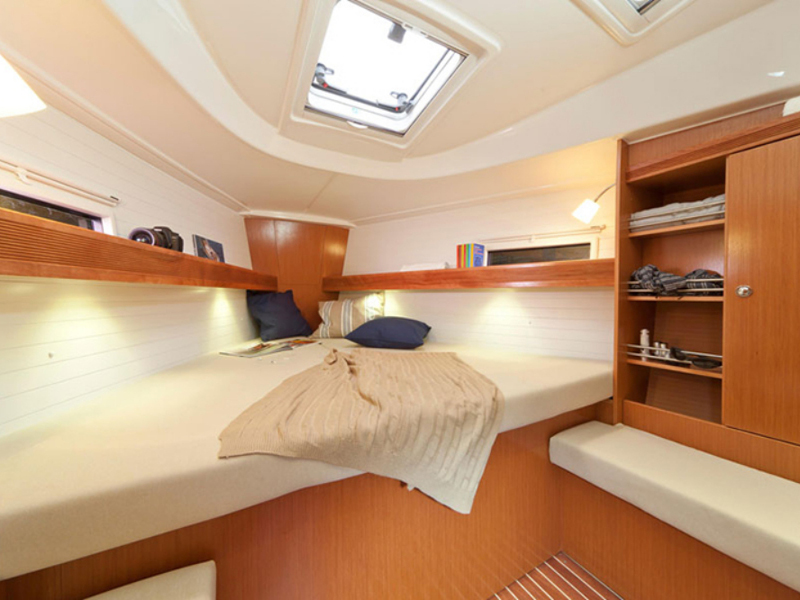 صور Bavaria 36 Cruiser 6