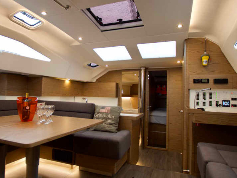 照片 Elan 50 Impression 3