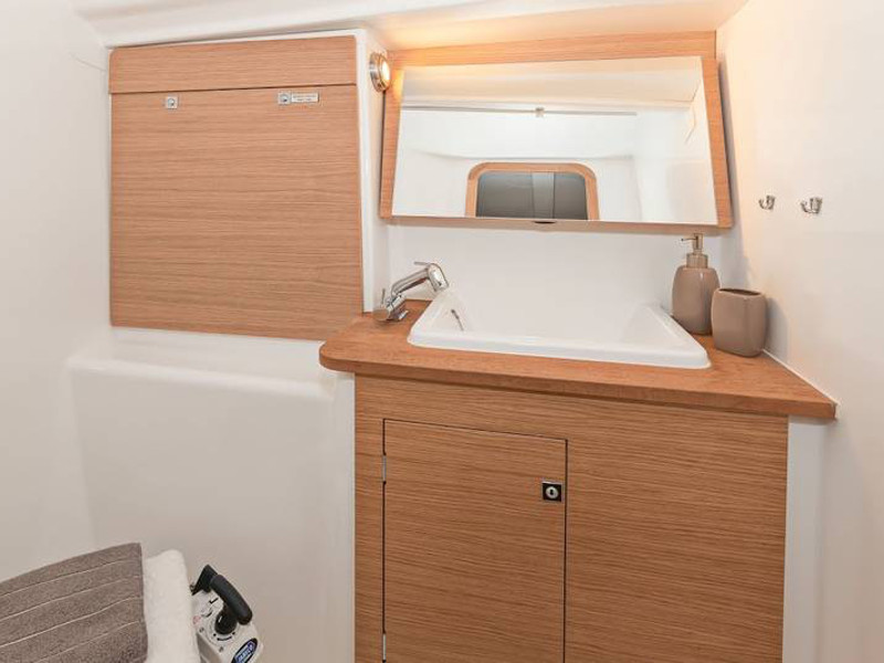 صور Dufour 382 Grand Large 9