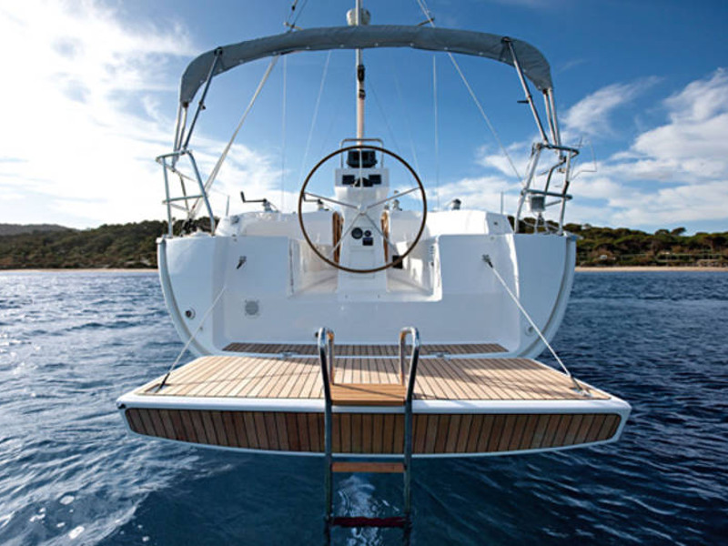 foto Bavaria Cruiser 32 1