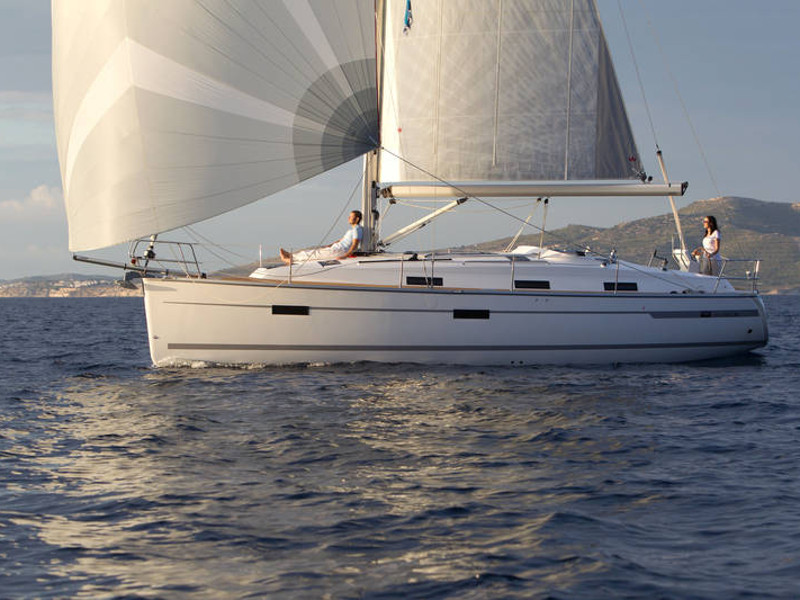 фото Bavaria Cruiser 36 1