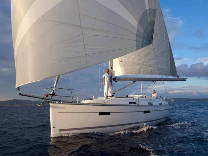 фото Bavaria Cruiser 36 3