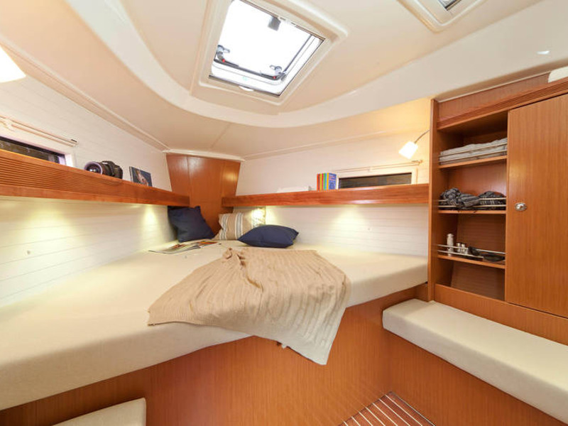 фото Bavaria Cruiser 36 6