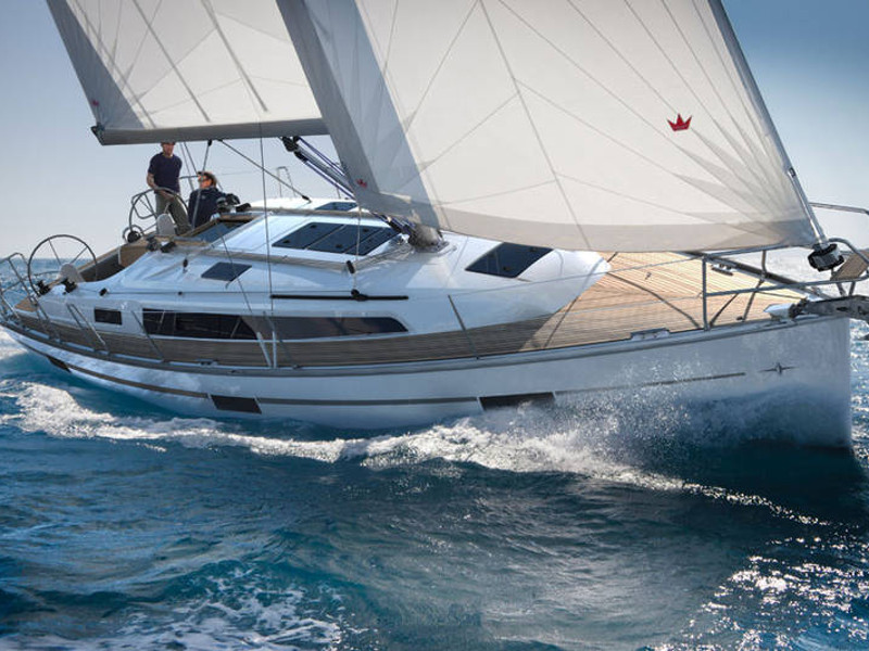 фото Bavaria Cruiser 37 9