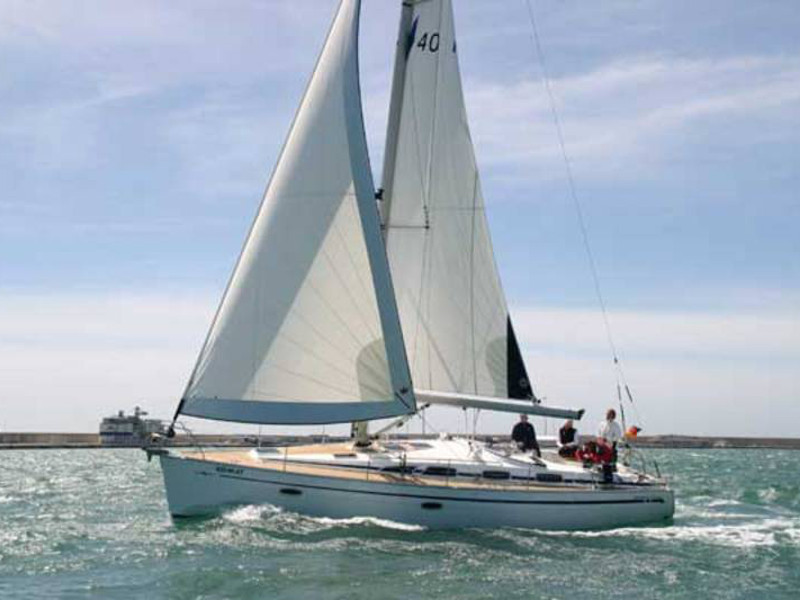 foto Bavaria Cruiser 40 1