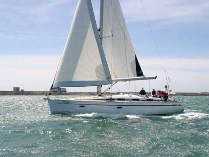 foto Bavaria Cruiser 40 3