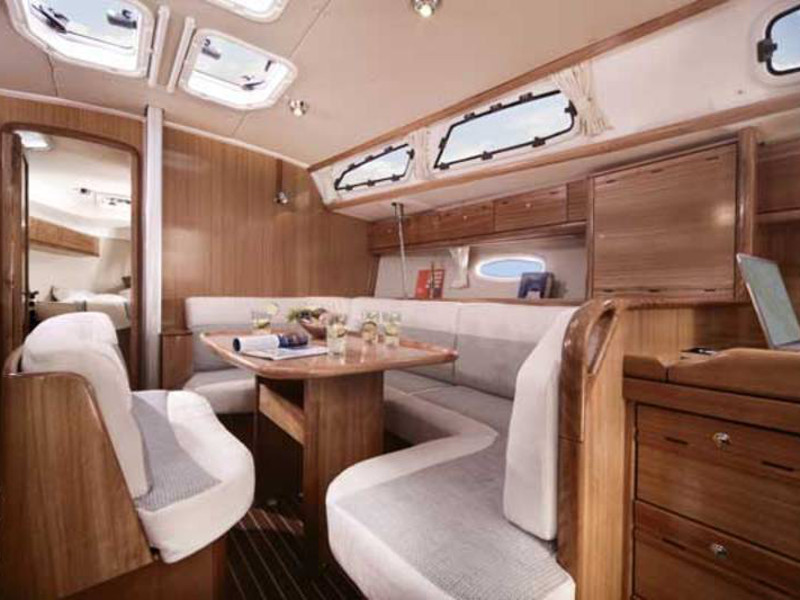 foto Bavaria Cruiser 40 7