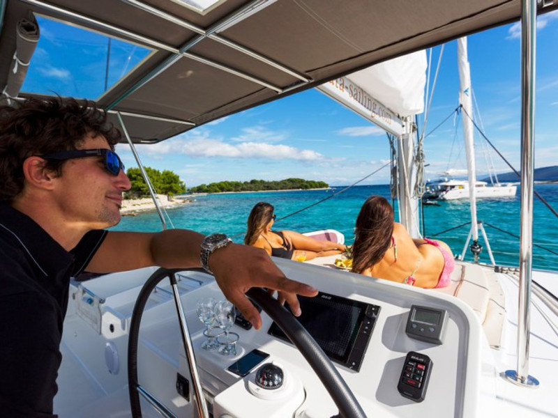 صور Lagoon 450  Flybridge 16