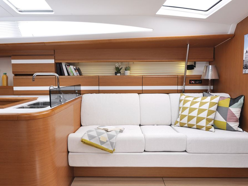 صور Jeanneau 53 15