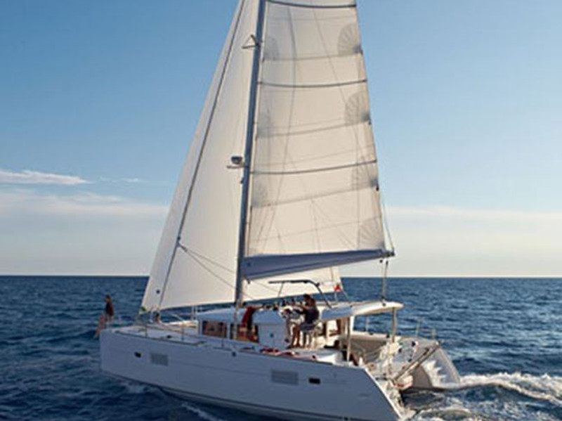 foto Lagoon 400 S2 9