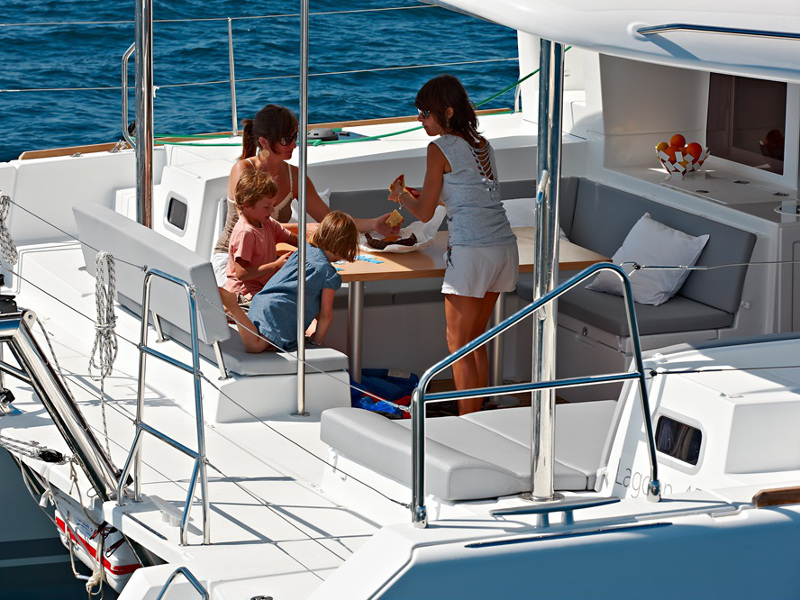 صور Lagoon 450  Flybridge 6