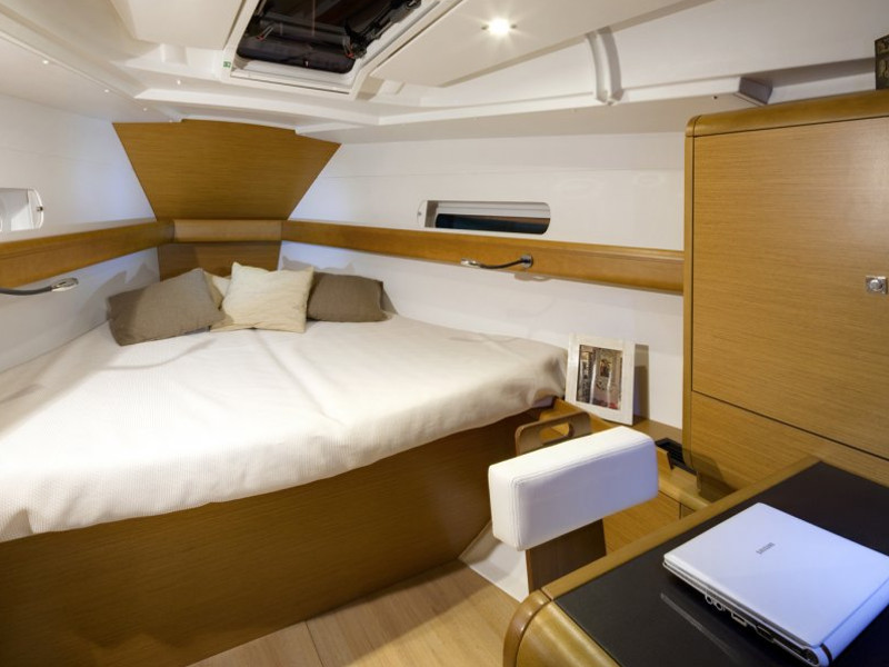 صور Sun Odyssey 409 4