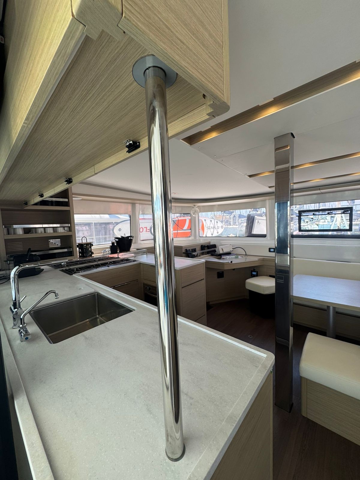 Yacht image 12