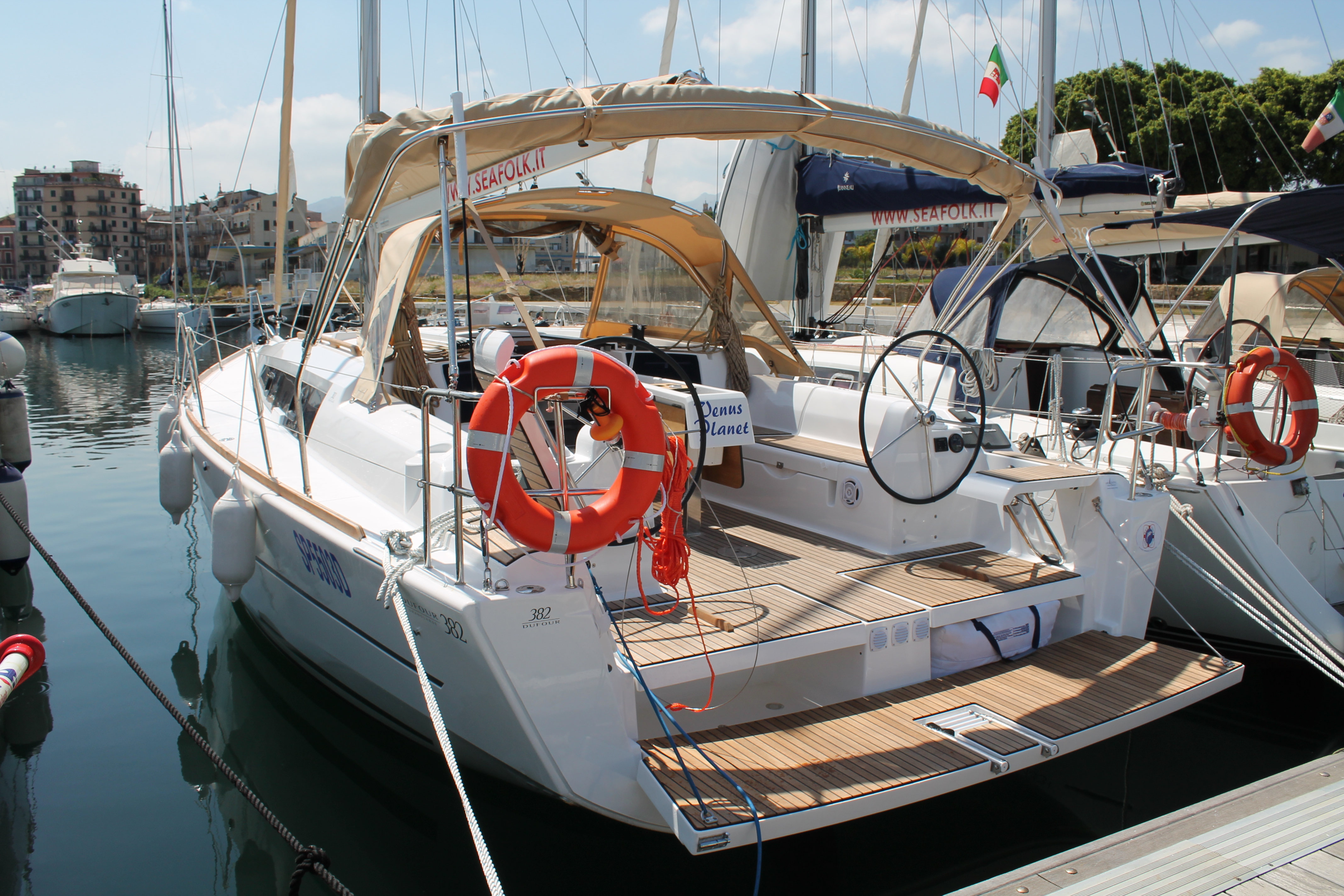 صور Dufour 382 Grand Large 6