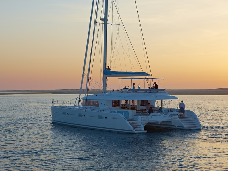 фото Lagoon 620 8