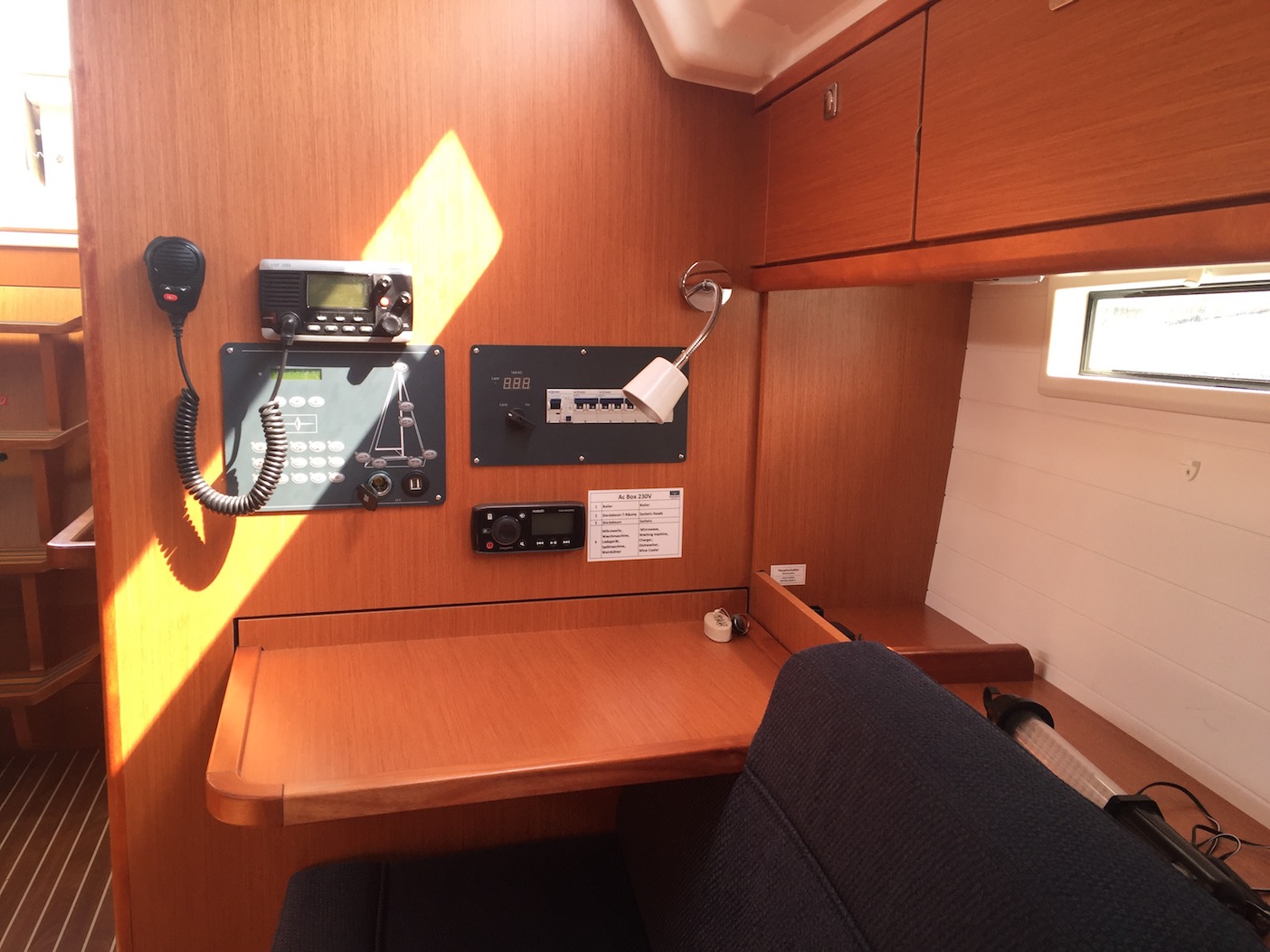 foto Bavaria Cruiser 37 6