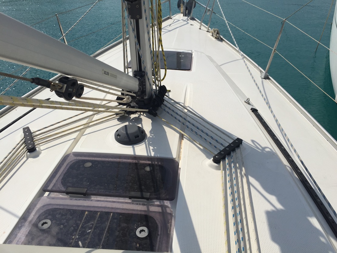 foto Bavaria Cruiser 37 12