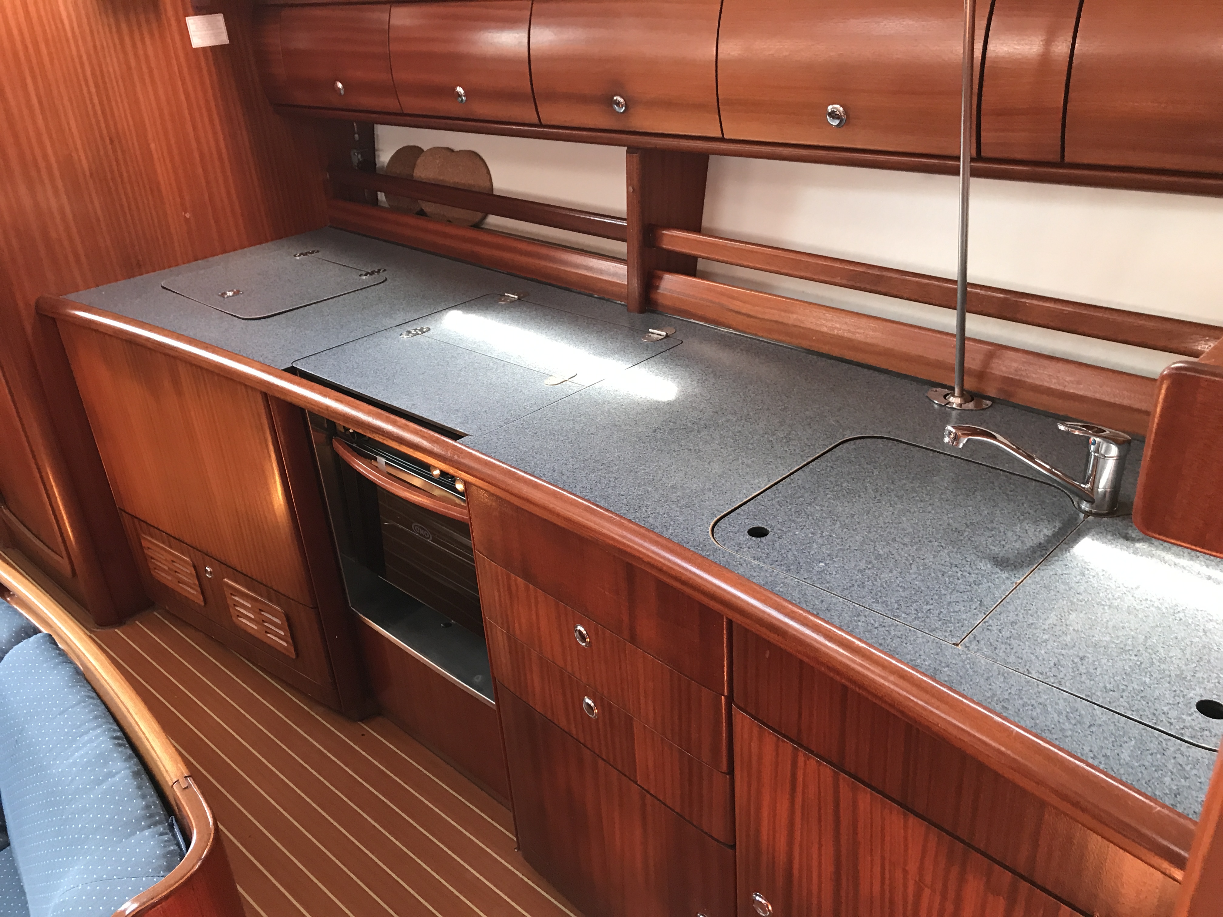 фото Bavaria 44 10