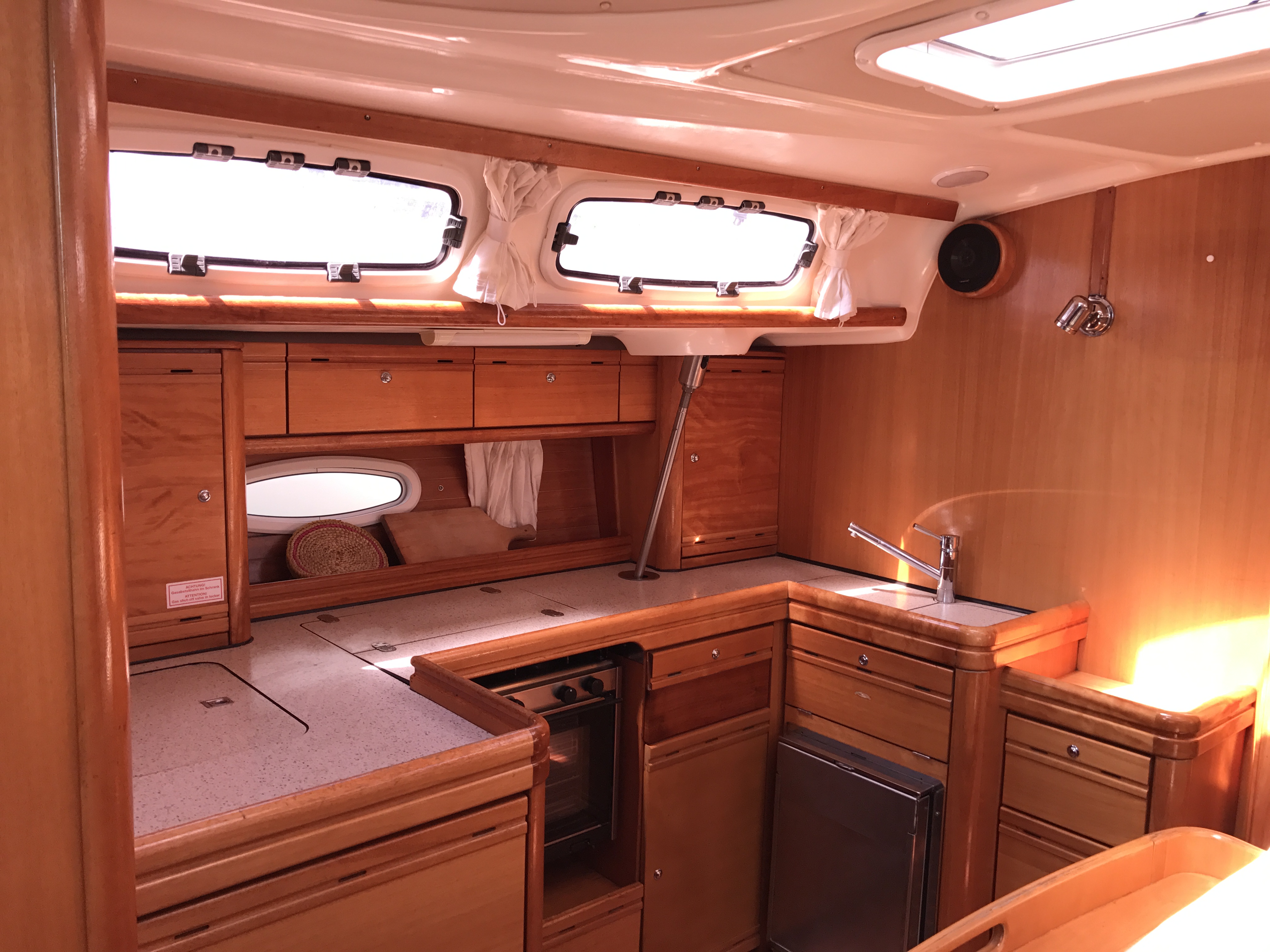 фото Bavaria 46 Cruiser 8