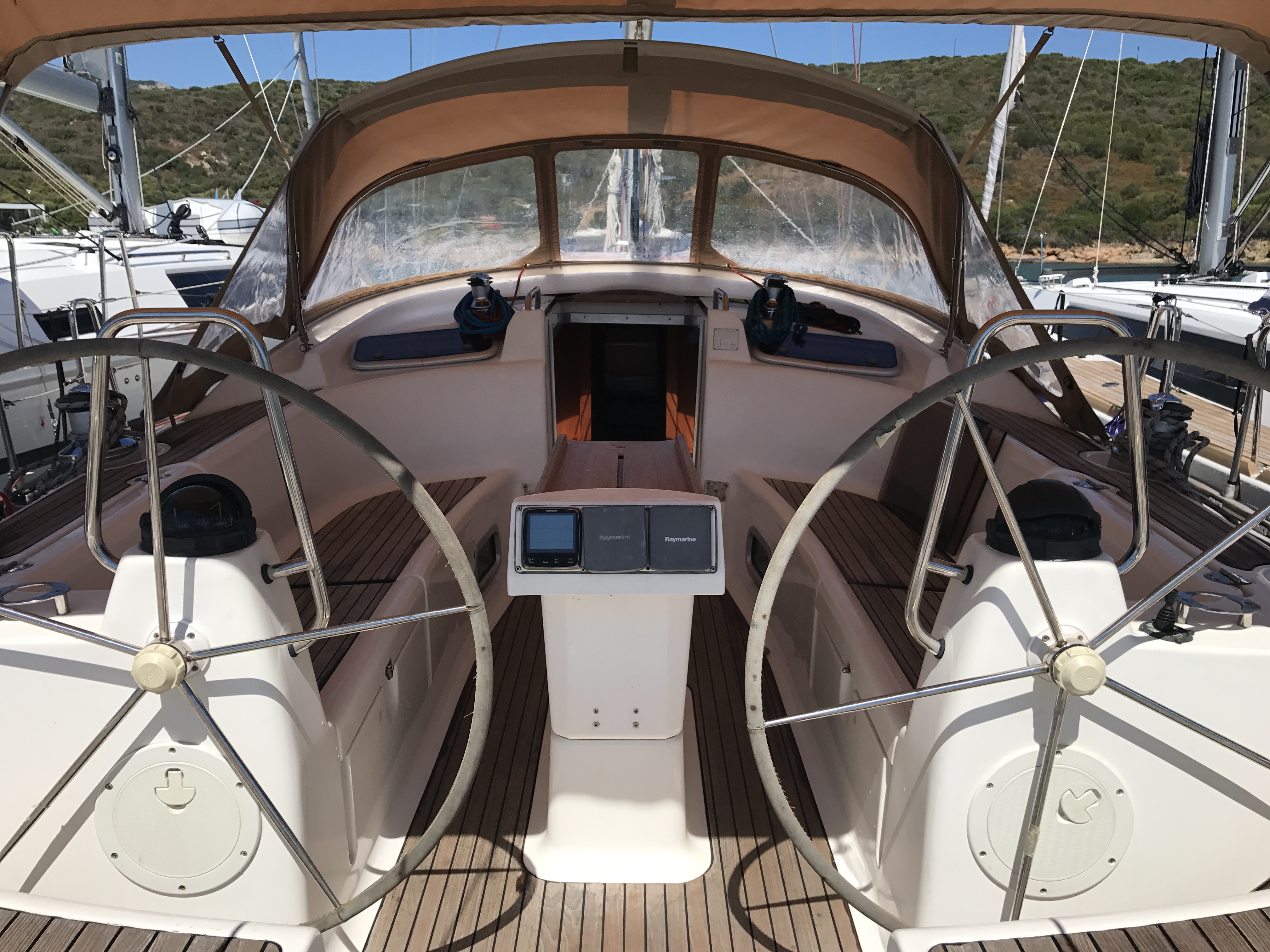 фото Bavaria 46 Cruiser 12