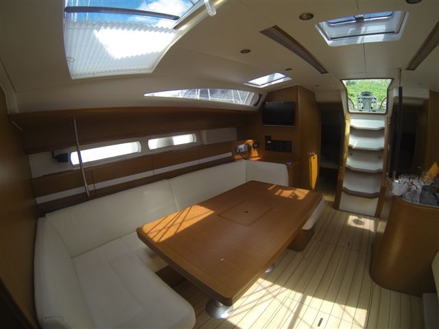 S/Y - Jeanneau 53 - 6 Cabins - Built 2013