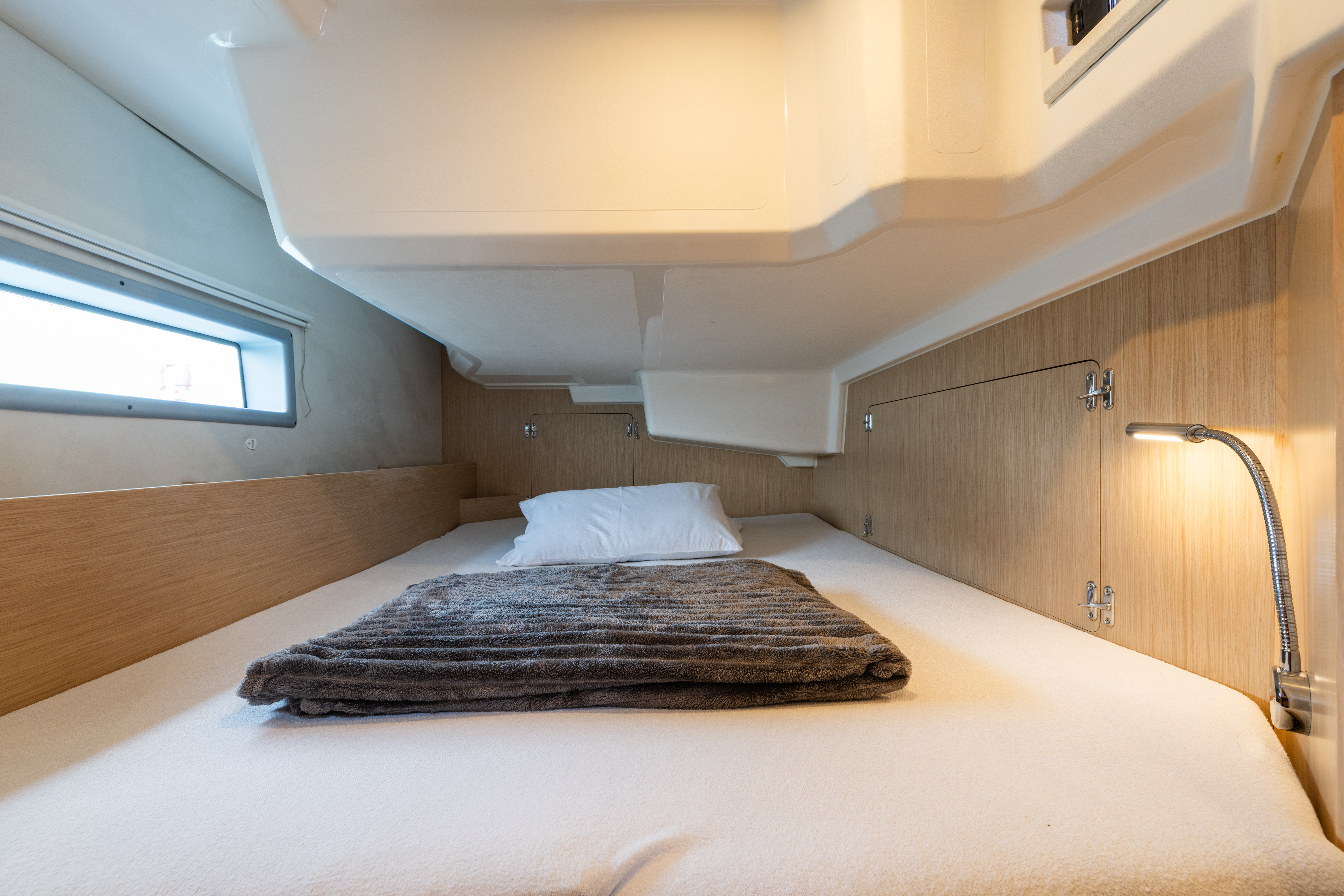 Yacht image 4