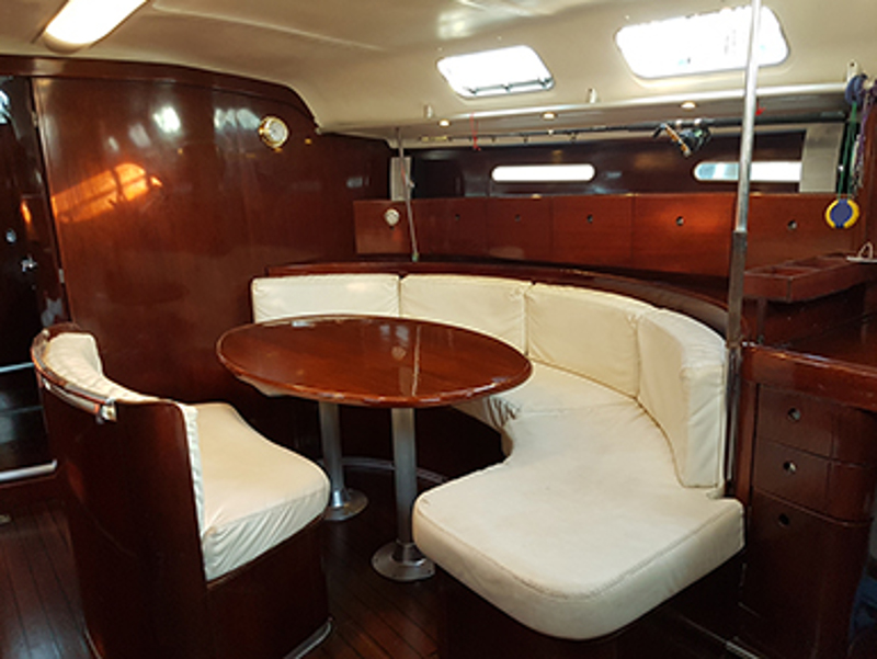 صور First 45 F5 3