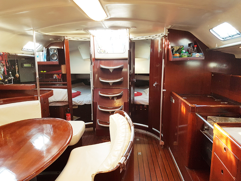 صور First 45 F5 7